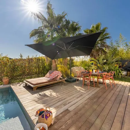 Villa Beautiful - Garden - Pool - Sea View *