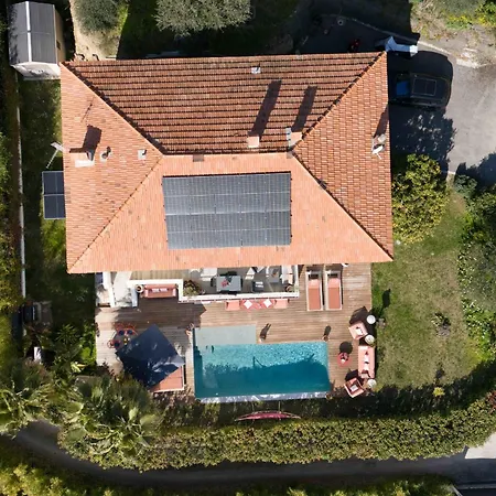 Villa Beautiful - Garden - Pool - Sea View *